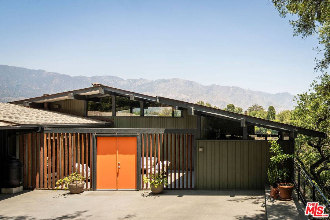 1950 Linda Vista Ave, Pasadena, CA 91103