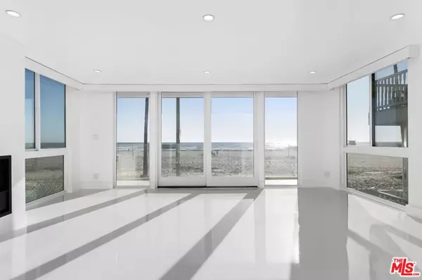 Venice, CA 90291,2419 Ocean Front Walk #Suite 1