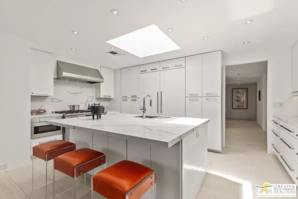 Rancho Mirage, CA 92270,6 Trojan Ct