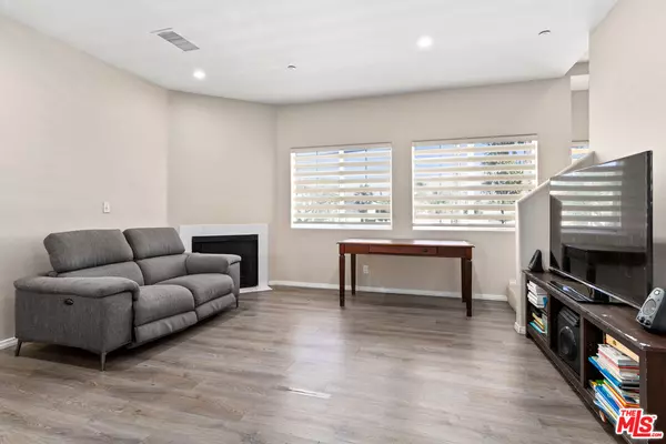 Buena Park, CA 90621,7465 Western Bay Dr