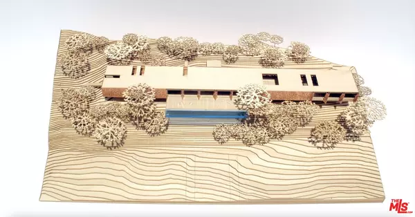 Los Angeles, CA 90046,1830 N Sierra Bonita Ave