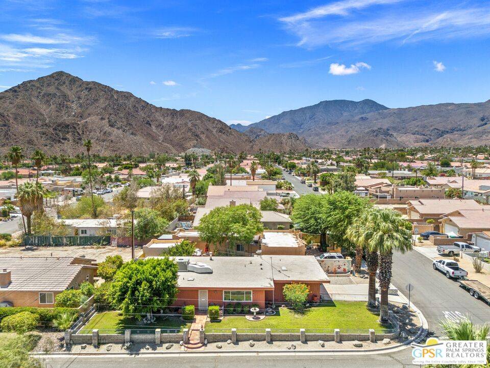 53020 Avenida Mendoza, La Quinta, CA 92253