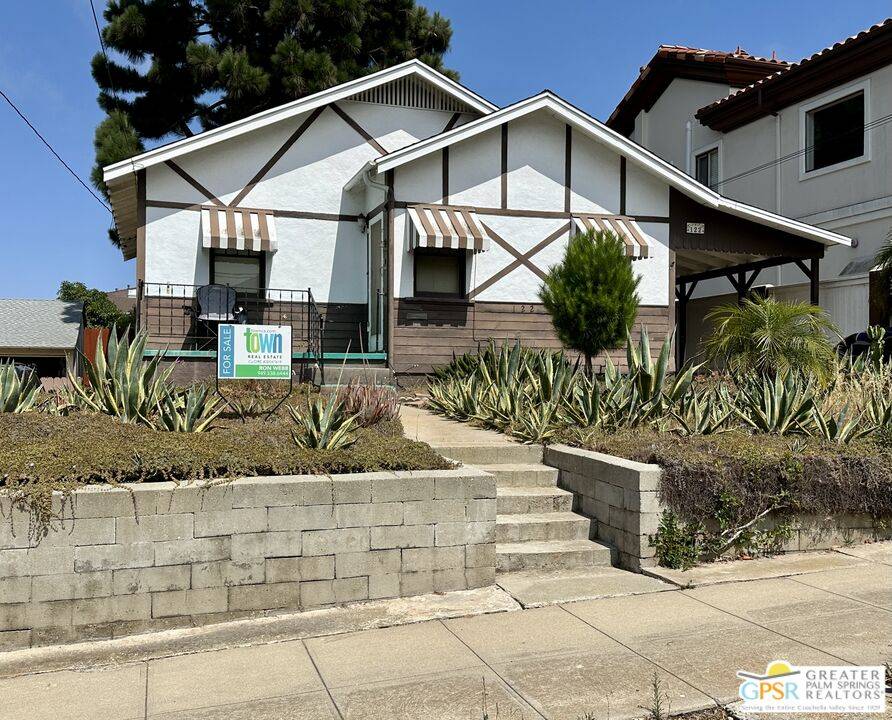 122 S Irena Ave, Redondo Beach, CA 90277
