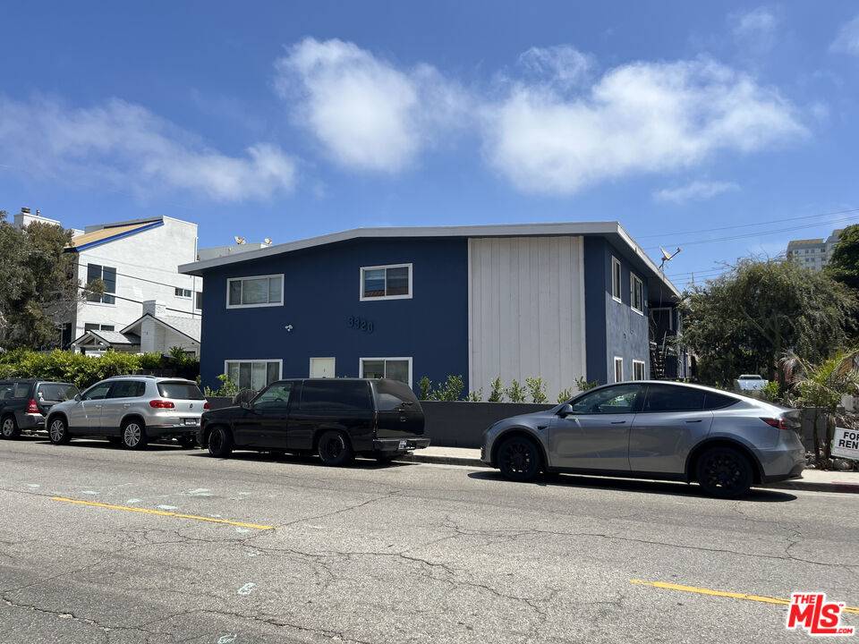 101 Catamaran (#3, 4, 5, 6) St, Marina Del Rey, CA 90292
