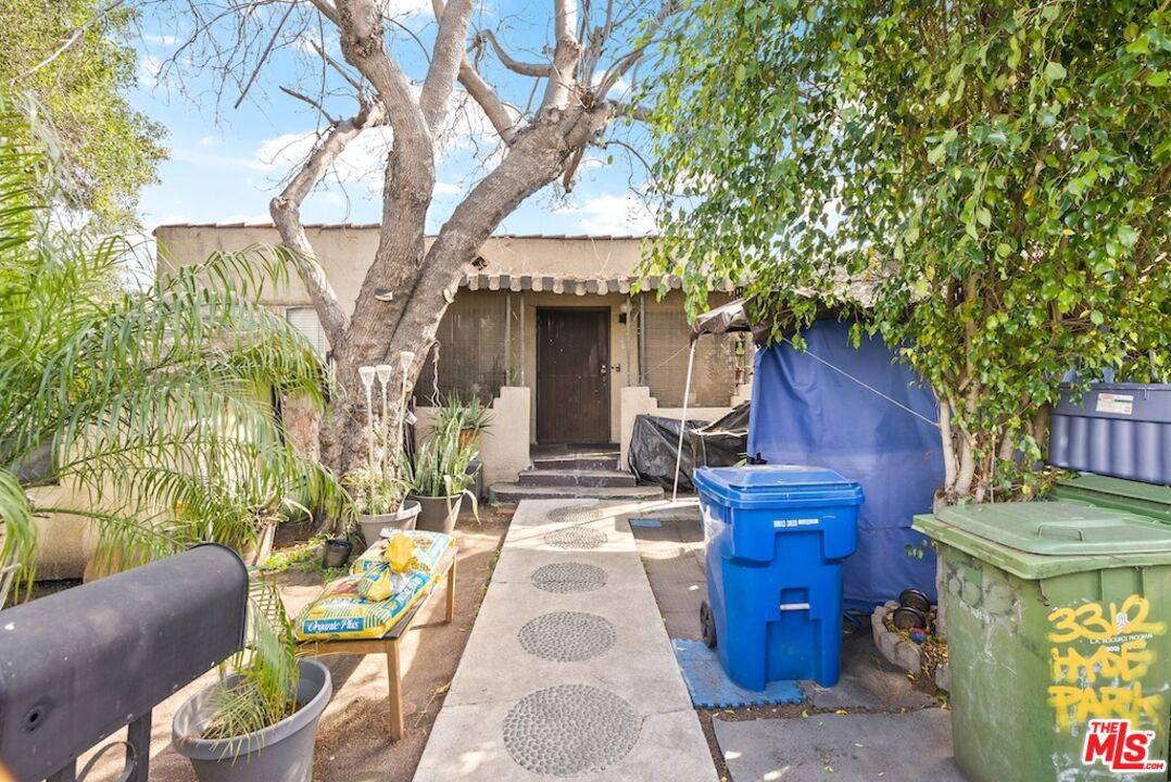3312 Hyde Park Blvd, Los Angeles, CA 90043