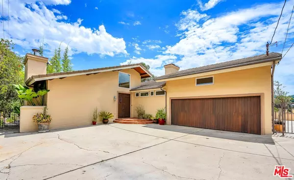 Woodland Hills, CA 91364,4557 Saltillo ST