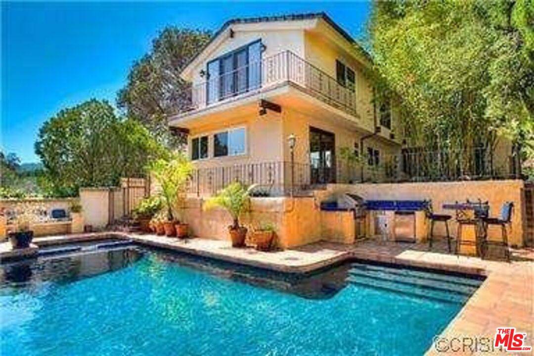 4557 Saltillo ST, Woodland Hills, CA 91364