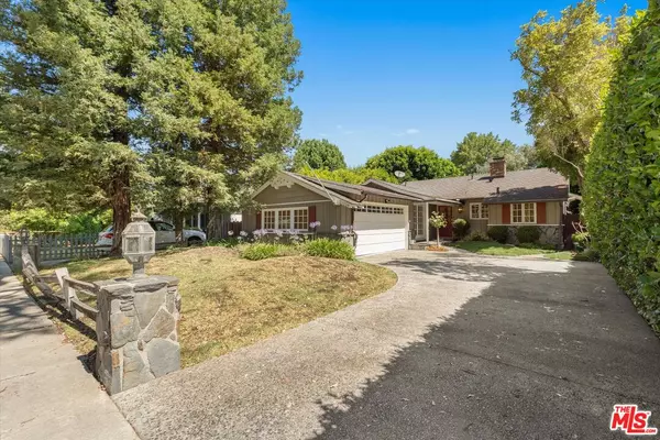 Woodland Hills, CA 91364,21239 Velicata St