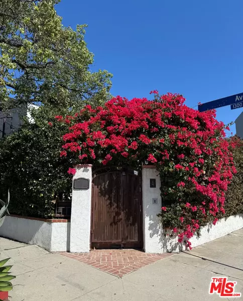 1400 N Sycamore Ave, Los Angeles, CA 90028