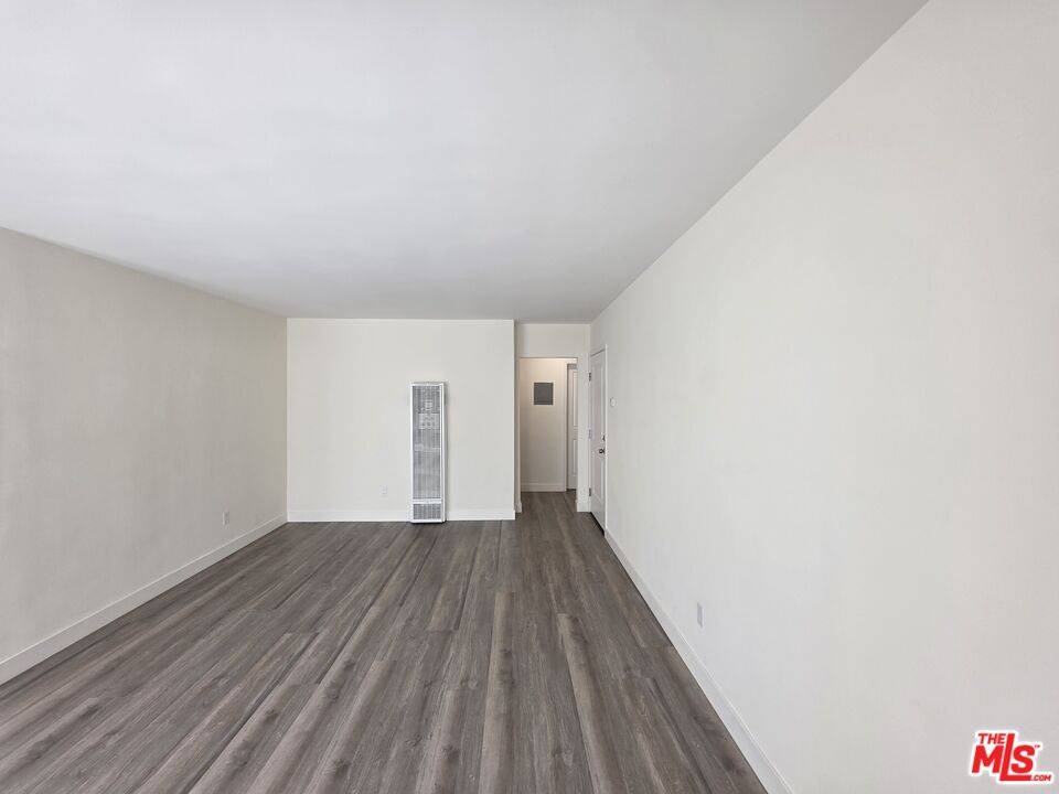 West Hollywood, CA 90046,7972 Norton Ave #6