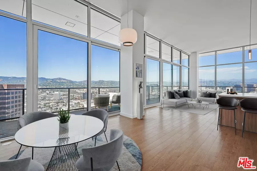 11750 SW Wilshire Blvd #3307, Los Angeles, CA 90025