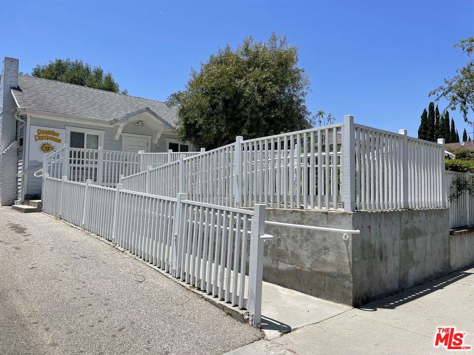 3843 College Ave, Culver City, CA 90232