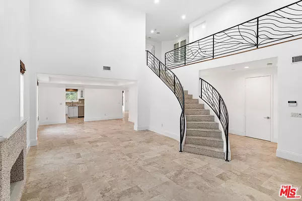 4510 Tyrone Ave, Sherman Oaks, CA 91423