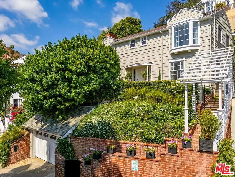 8023 Hemet Pl, Los Angeles, CA 90046