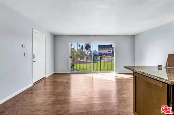 Playa Del Rey, CA 90293,6655 Esplanade #1