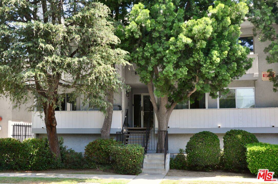 5900 Murietta Ave #104, Valley Glen, CA 91401