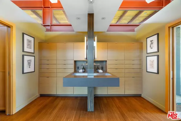 South Pasadena, CA 91030,1104 Mission St