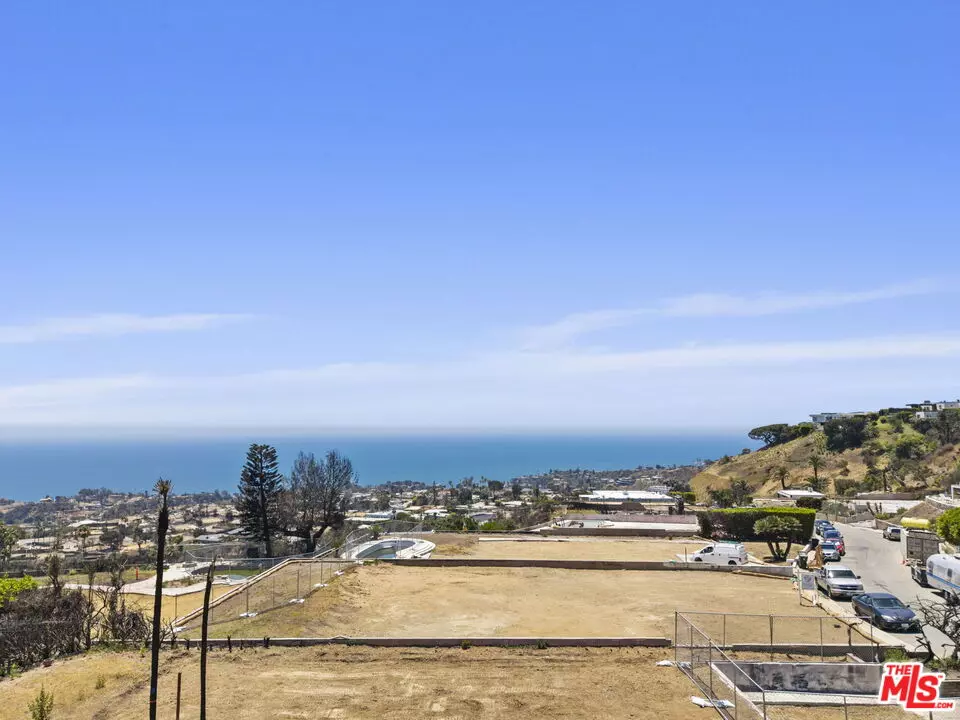 Pacific Palisades, CA 90272,1224 Lachman Ln