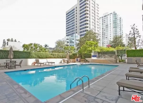 Los Angeles, CA 90024,865 Comstock Ave #7F