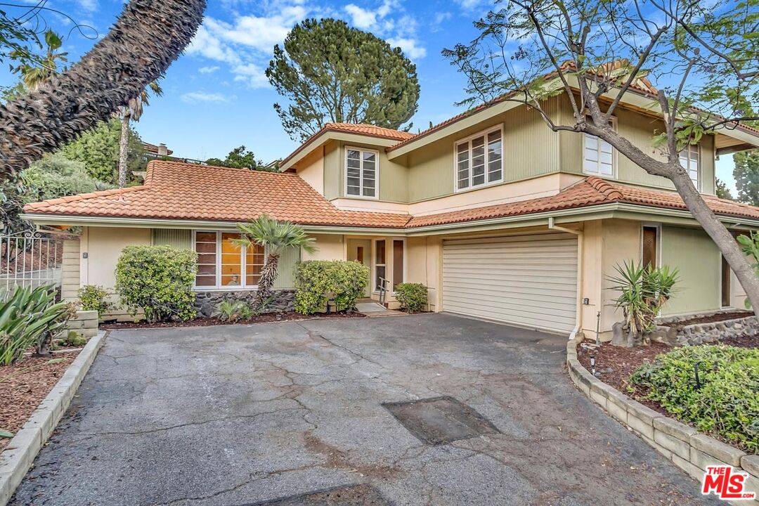 Porter Ranch, CA 91326,11258 Yolanda Ave