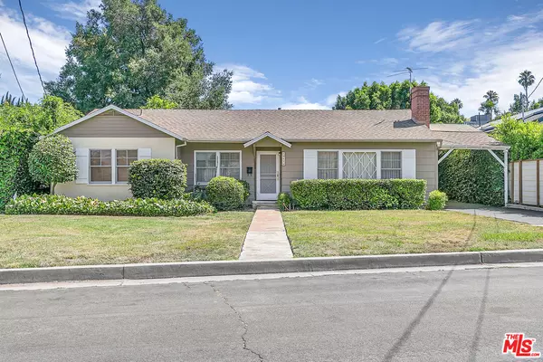15436 Camarillo St, Sherman Oaks, CA 91403