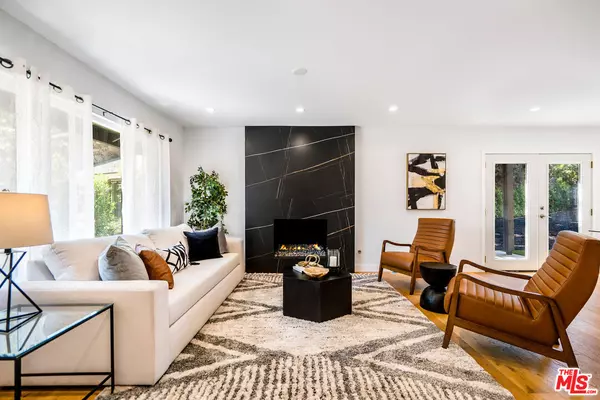 Woodland Hills, CA 91303,22357 Welby Way