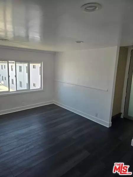 4537 Artesia Blvd. #7, Lawndale, CA 90260