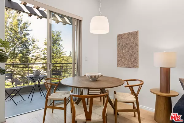 Studio City, CA 91602,4180 Fair Ave #206