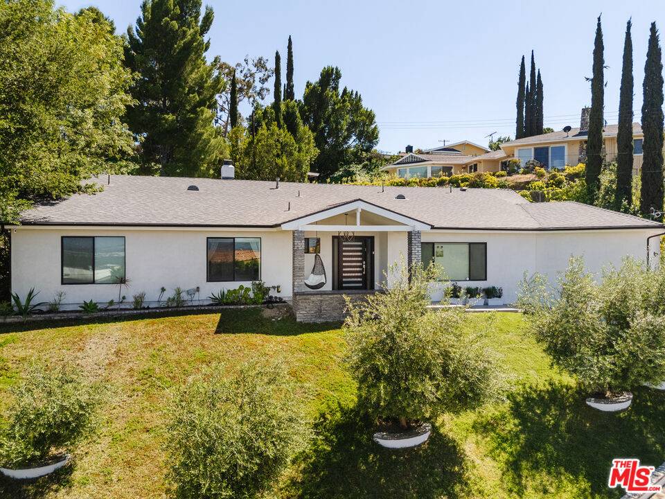3554 Alginet Dr, Encino, CA 91436