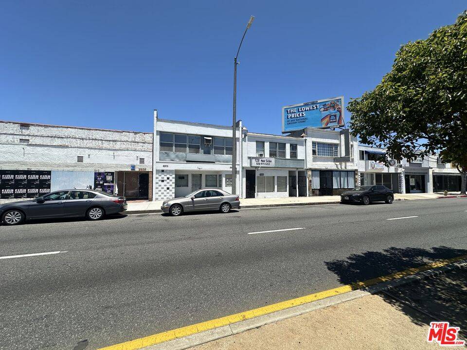 Inglewood, CA 90305,2501 W Manchester Blvd