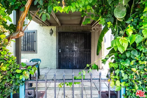 Los Angeles, CA 90039,1818 Ripple St