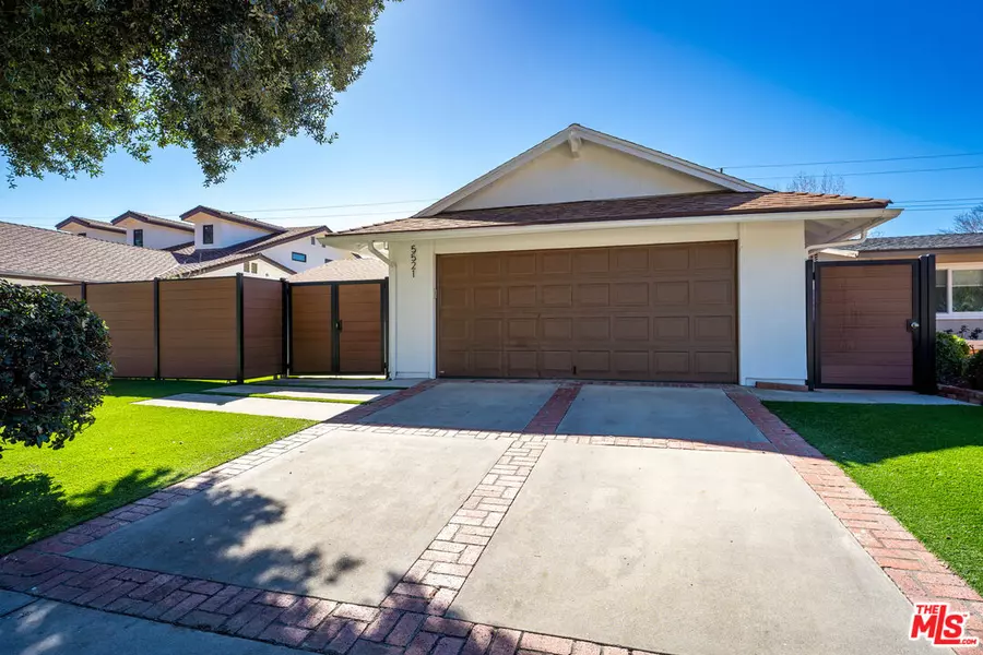 5521 Ruthwood Dr, Calabasas, CA 91302