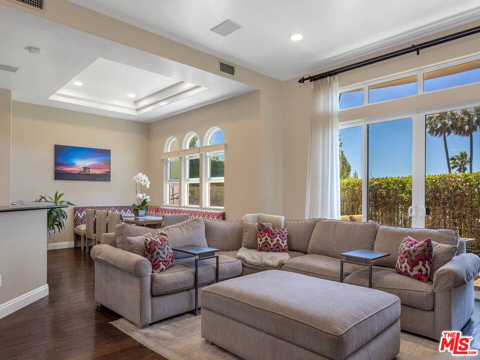 Malibu, CA 90265,23949 De Ville Way