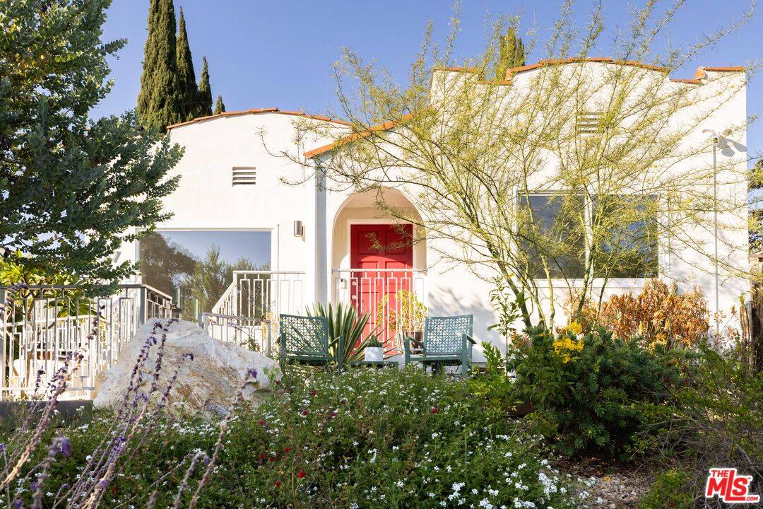 3307 Madera Ave, Los Angeles, CA 90039