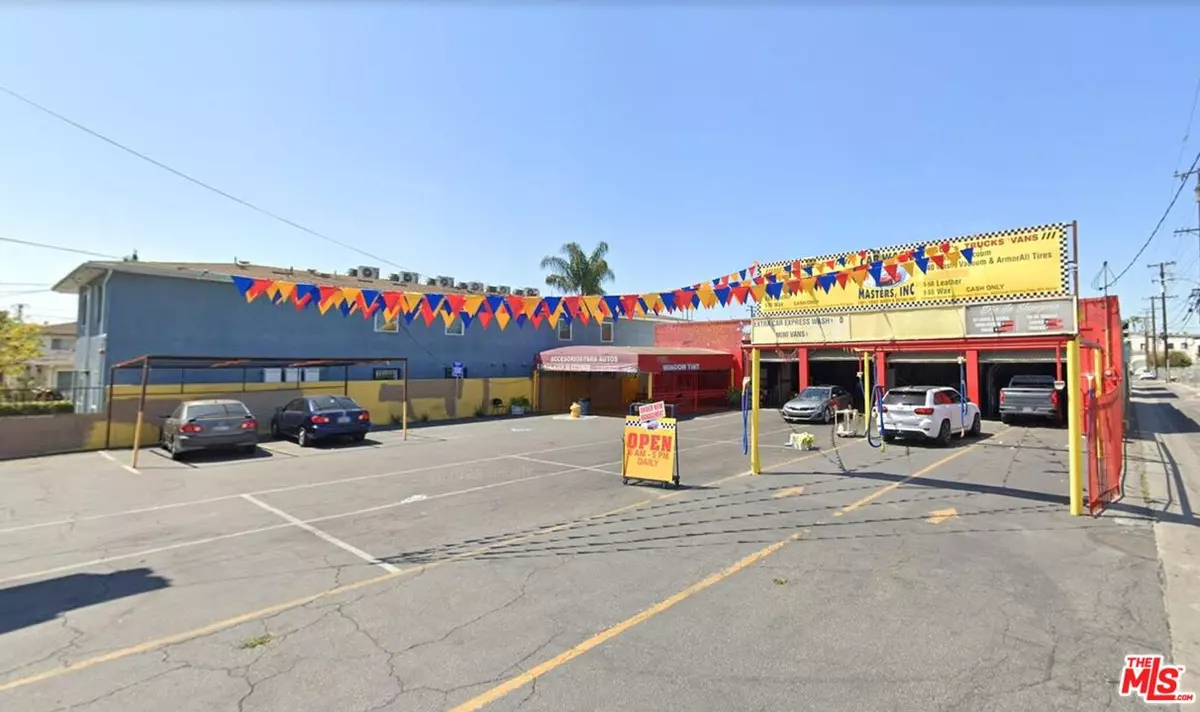 Huntington Park, CA 90255,7201 Santa Fe Ave