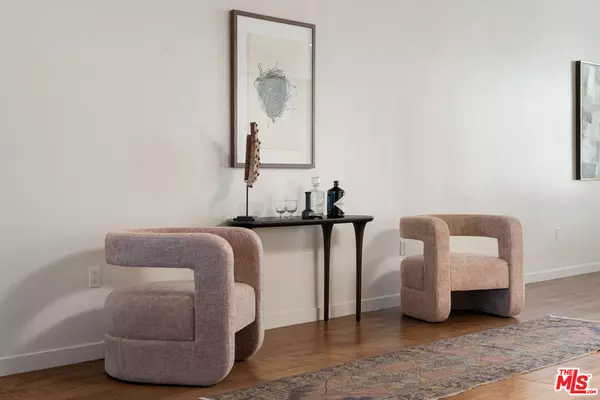 Marina Del Rey, CA 90292,3119 Via Dolce #302