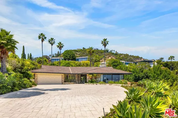 1080 Wallace Rdg, Beverly Hills, CA 90210