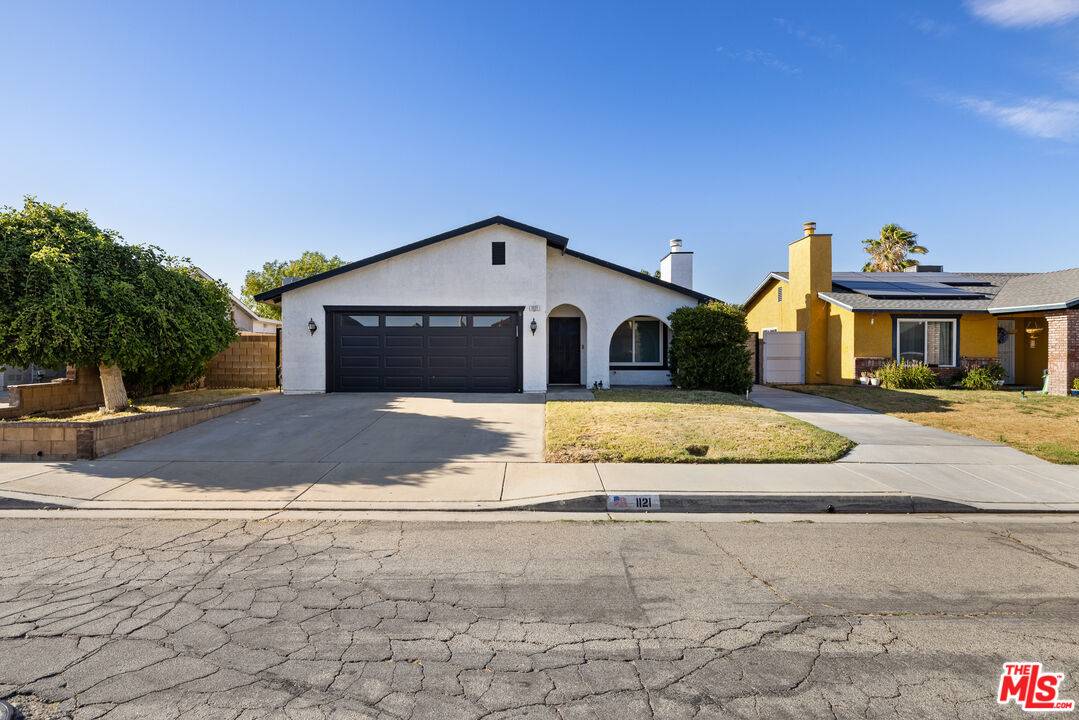 Lancaster, CA 93535,1121 Chagal Ave