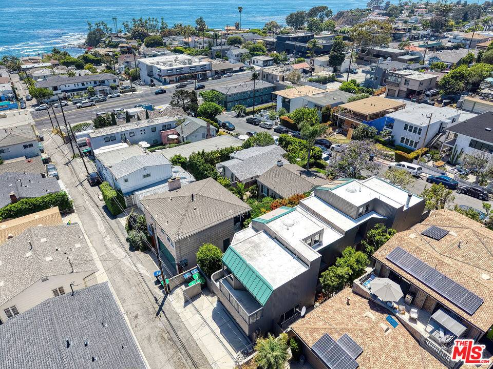 Laguna Beach, CA 92651,257 Fairview St