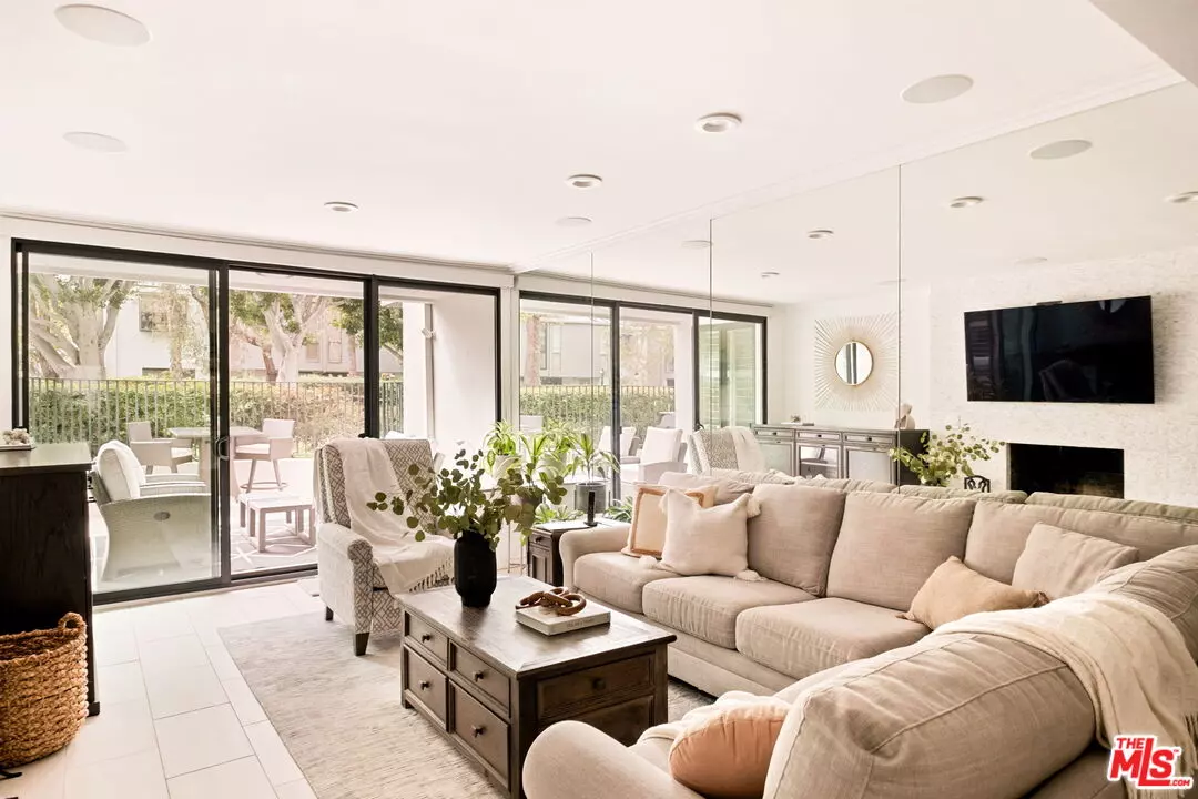 Santa Monica, CA 90405,2940 Neilson Way #103