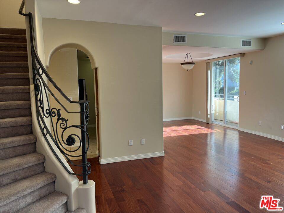 4732 Radford Ave #10, Valley Village, CA 91607