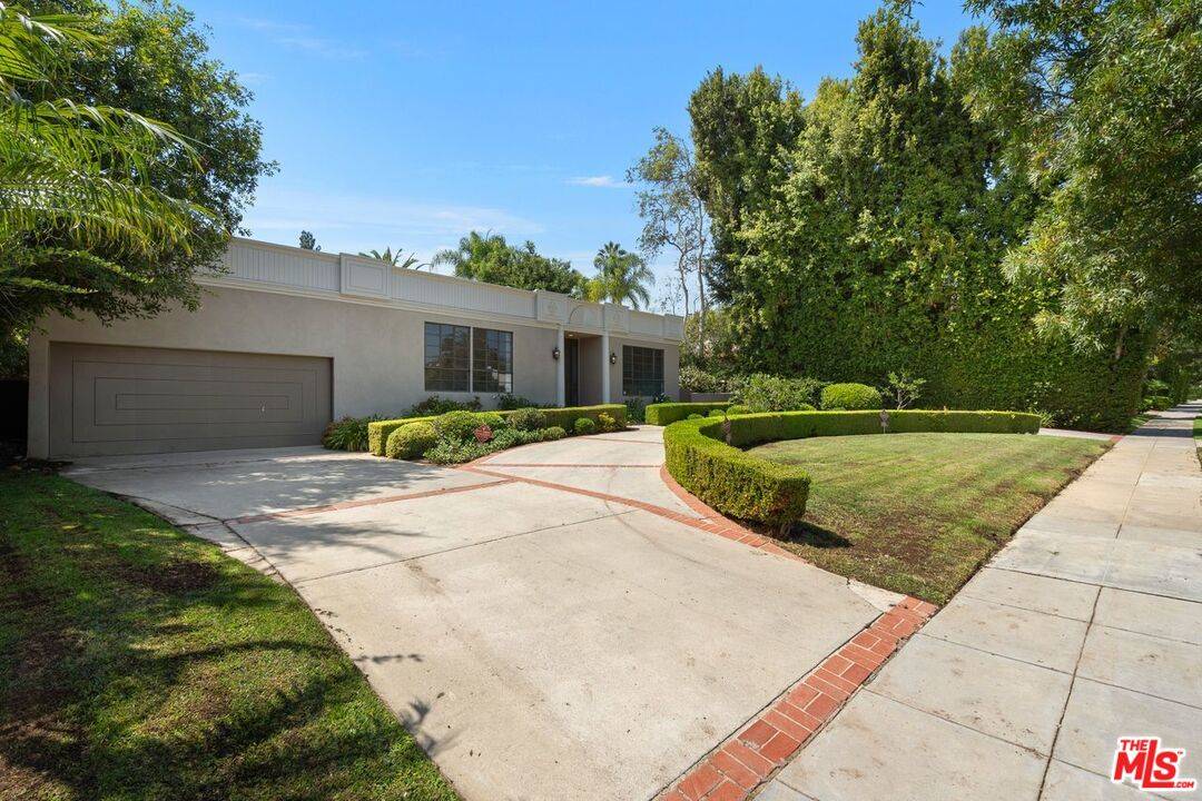519 N Rexford Dr, Beverly Hills, CA 90210