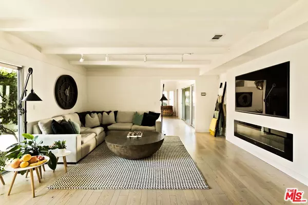 Tarzana, CA 91356,4101 Tarrybrae Ter