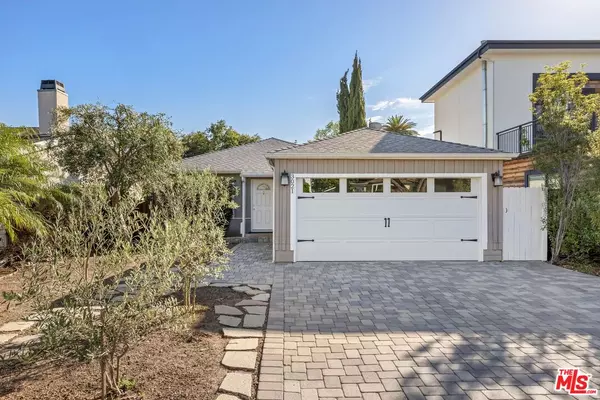 3021 Kelton Ave, Los Angeles, CA 90034