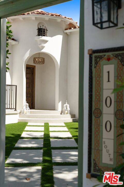 100 S La Jolla Ave, Los Angeles, CA 90048