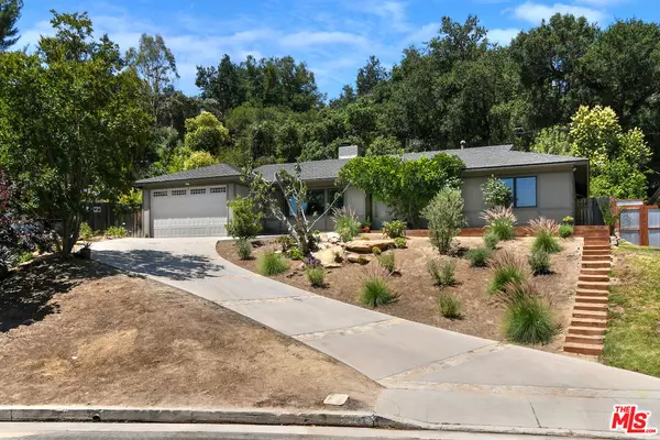 4647 Cerrillos Dr, Woodland Hills, CA 91364