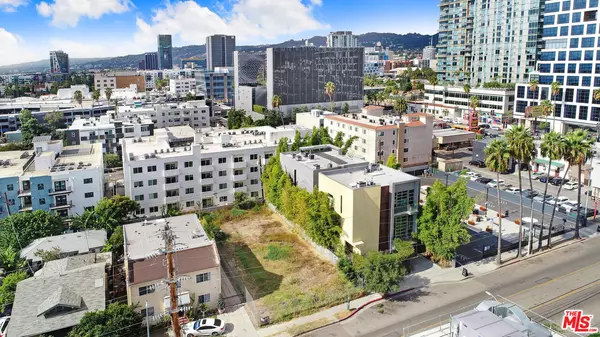 Los Angeles, CA 90028,1449 N Bronson Ave