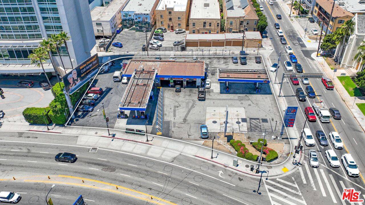 1787 N Highland Ave, Los Angeles, CA 90028
