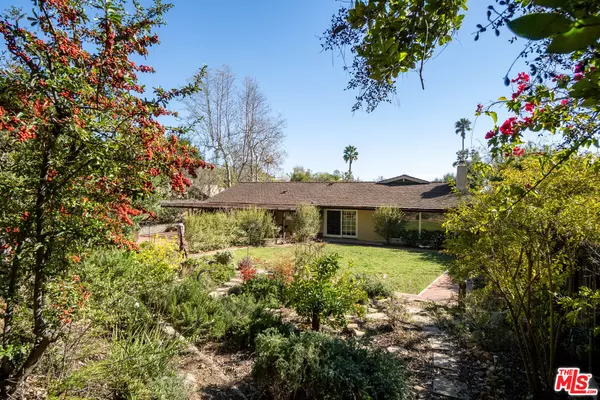 13443 Bayliss Rd, Los Angeles, CA 90049