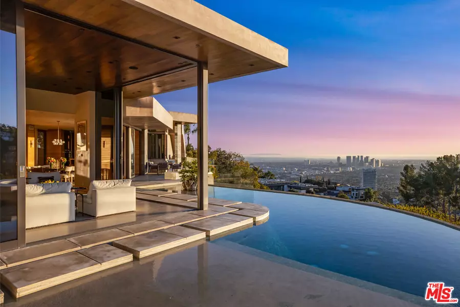 1525 Blue Jay Way, Los Angeles, CA 90069